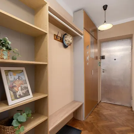 Eagle Pharmacy By Renters *