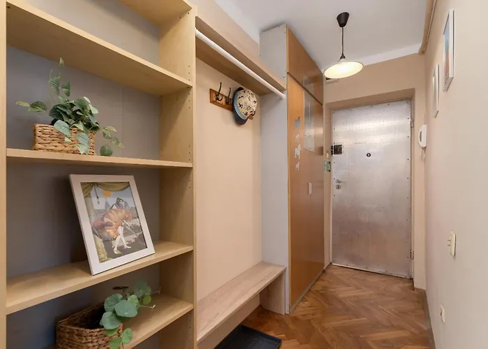 Eagle Pharmacy By Renters *