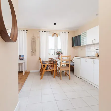 Eagle Pharmacy By Renters Apartmán